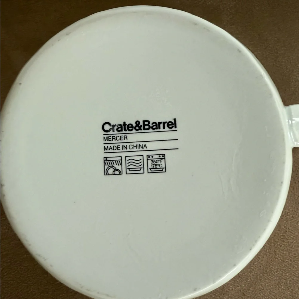 CRATE & BARREL extra large pebbled mug